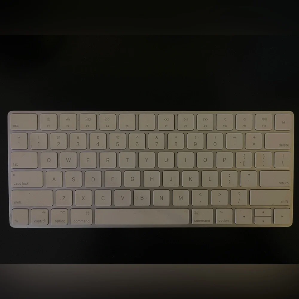 Wireless White Apple Keyboard